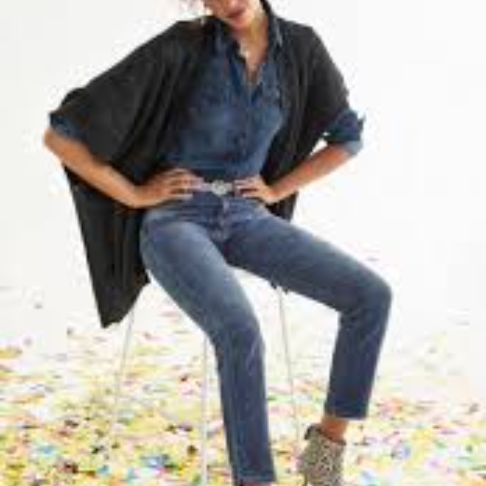 CAbi luxury poncho